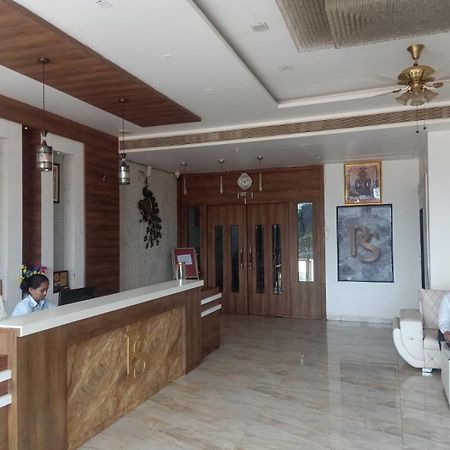 Отель Ps Residency Shivpuri  Экстерьер фото